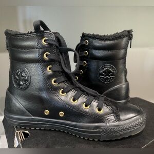Black Converse Leather Fur Hi-Rise Boot X-HI. Size 3.5Y